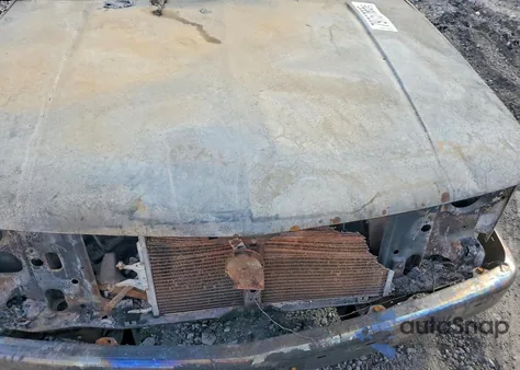 1995 GMC Sierra C1500 z USA, uszkodzony, nr VIN 1GTEC14K2SZ553925